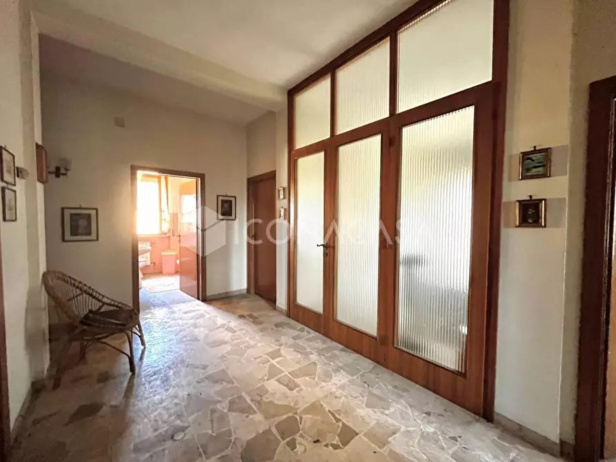 Immagine 7 di Villa in vendita  a Santa Maria A Monte