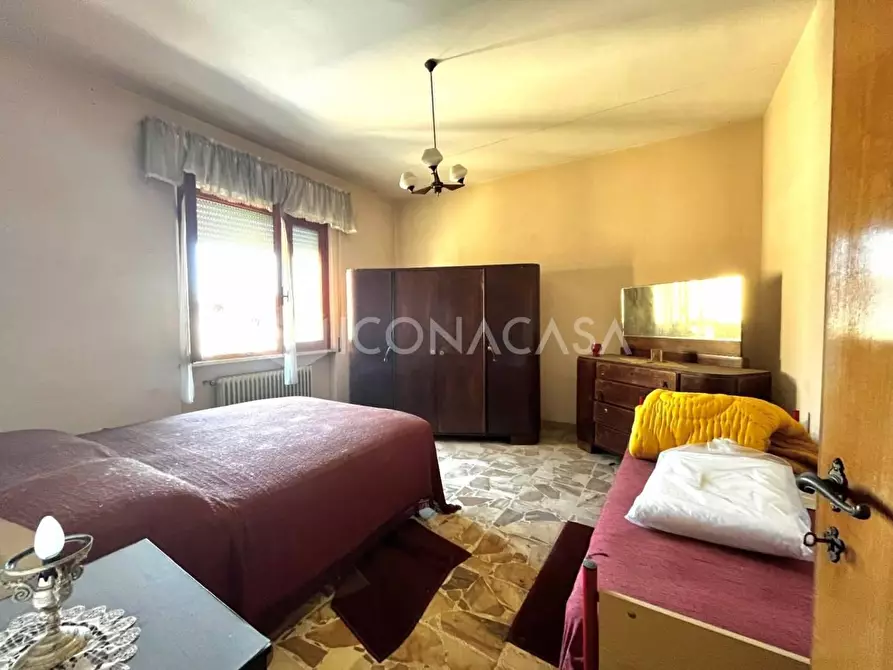 Immagine 30 di Villa in vendita  a Santa Maria A Monte