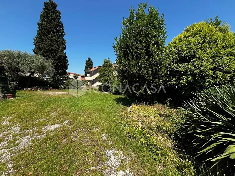Immagine 52 di Villa in vendita  a Santa Maria A Monte