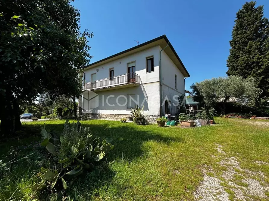 Immagine 53 di Villa in vendita  a Santa Maria A Monte