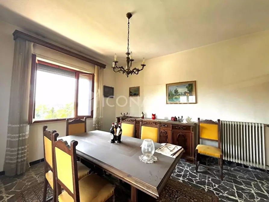 Immagine 10 di Villa in vendita  a Santa Maria A Monte