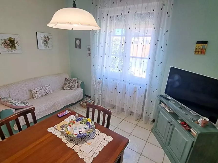 Immagine 8 di Appartamento in vendita  a Rosignano Marittimo
