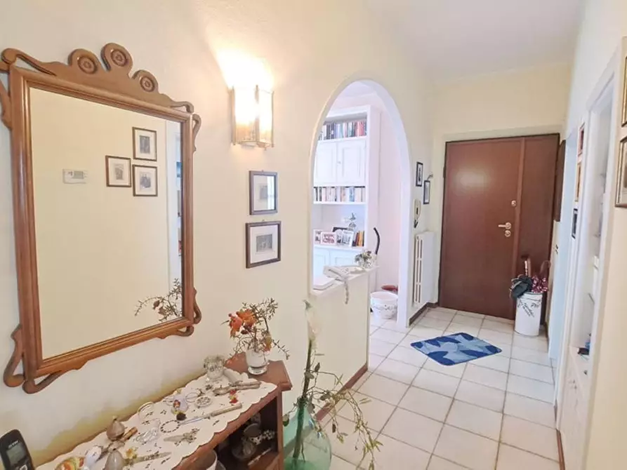 Immagine 6 di Appartamento in vendita  a Rosignano Marittimo