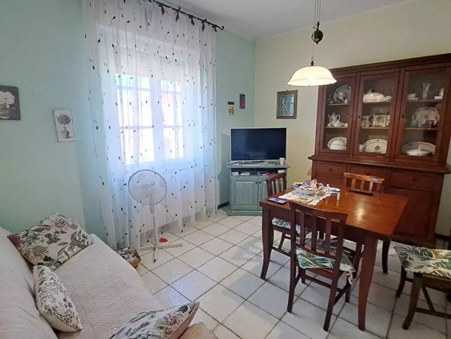 Immagine 7 di Appartamento in vendita  a Rosignano Marittimo