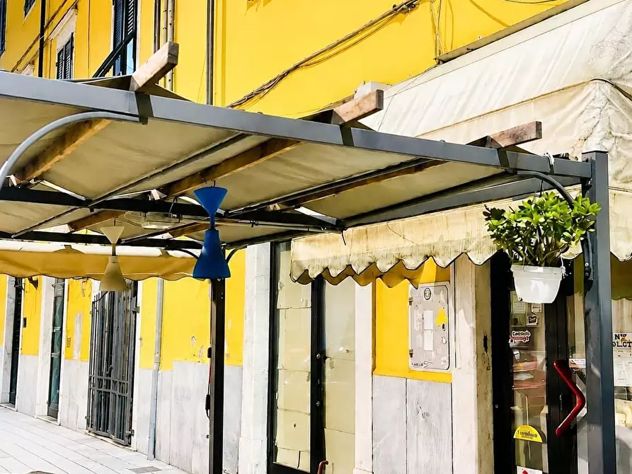 Immagine 3 di Bar / Ristorante in vendita  a Carrara
