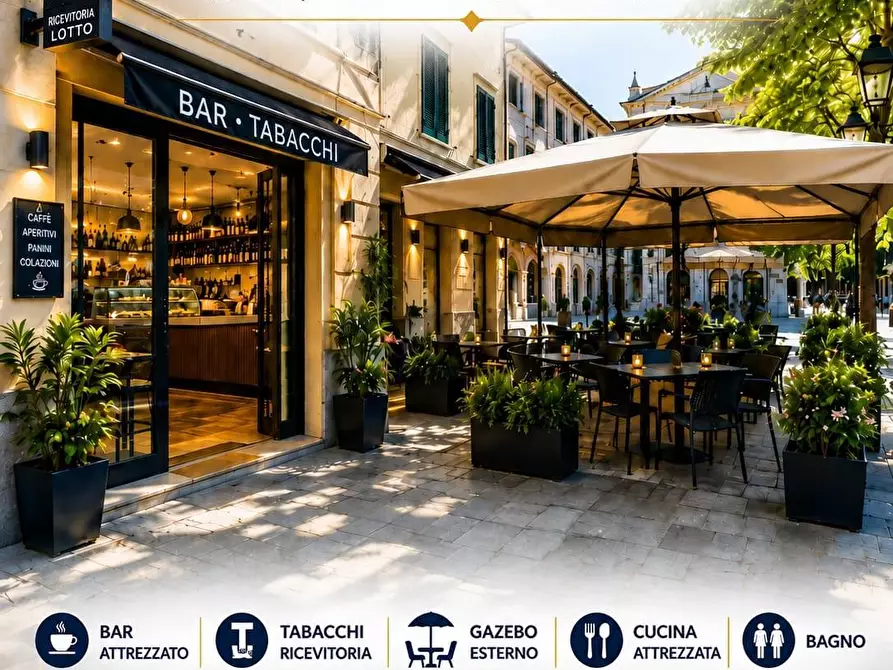 Immagine 1 di Bar / Ristorante in vendita  a Carrara
