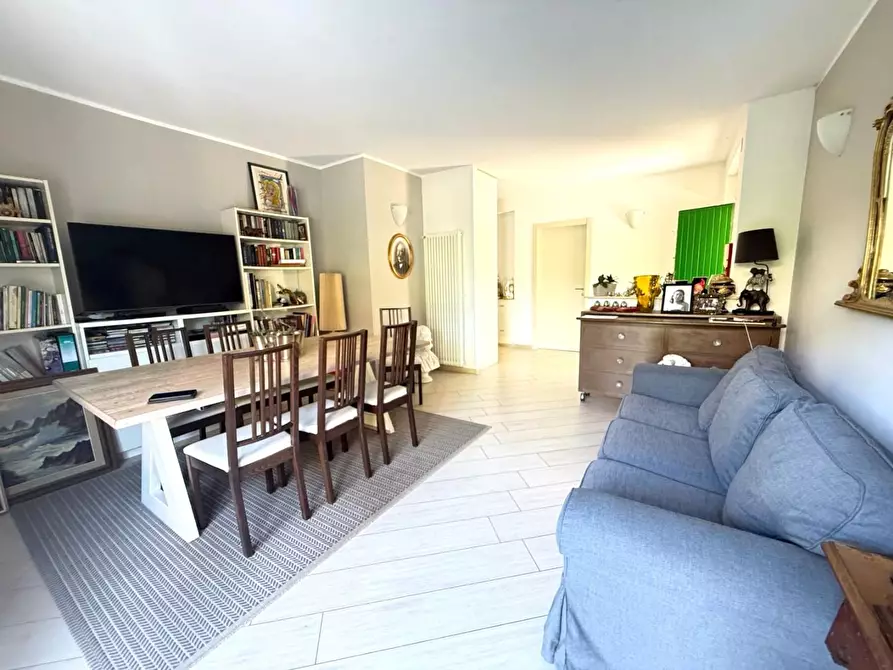 Immagine 6 di Casa bifamiliare in vendita  a Massa