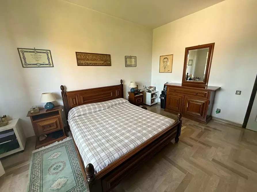 Immagine 31 di Casa bifamiliare in vendita  a Massa