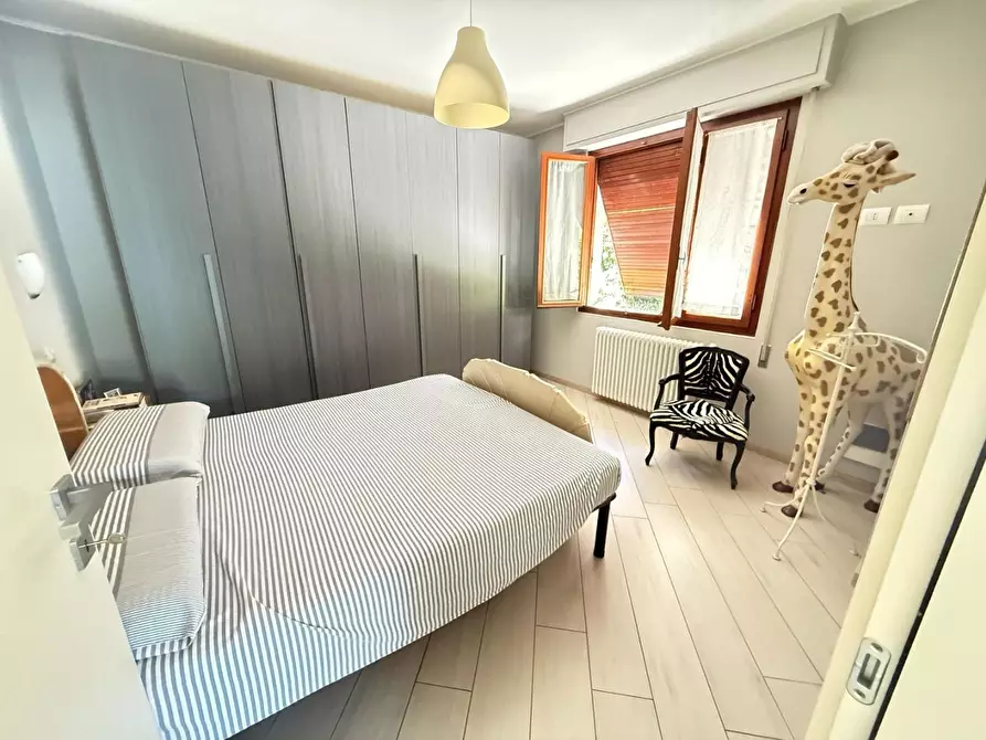 Immagine 9 di Casa bifamiliare in vendita  a Massa