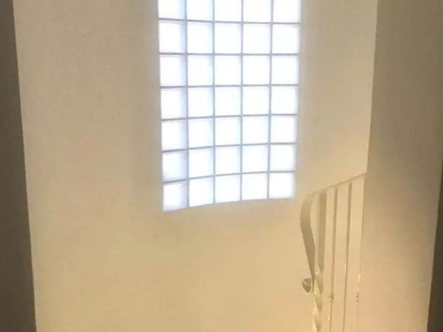 Immagine 13 di Villa in vendita  a Carrara