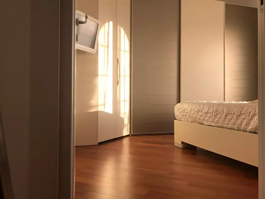 Immagine 15 di Villa in vendita  a Carrara