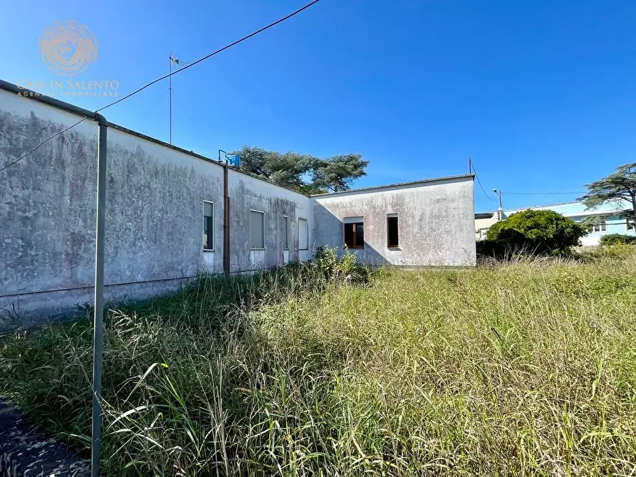 Immagine 26 di Villa in vendita  a Tricase