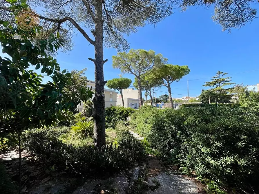 Immagine 14 di Villa in vendita  a Tricase