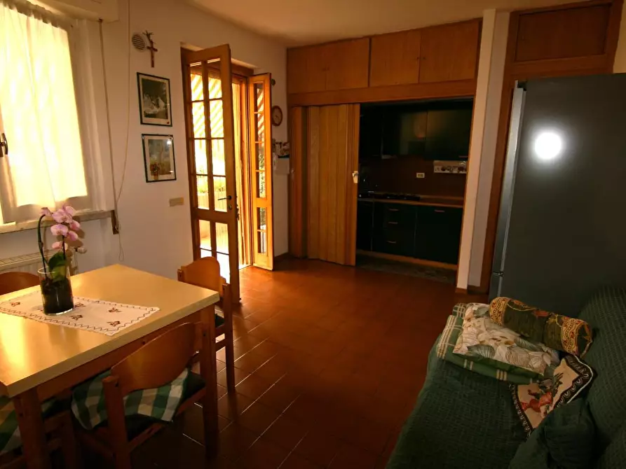 Immagine 20 di Appartamento in vendita  a Carrara