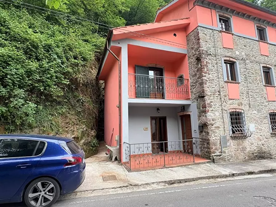 Immagine 24 di Terratetto in vendita  a Lucca