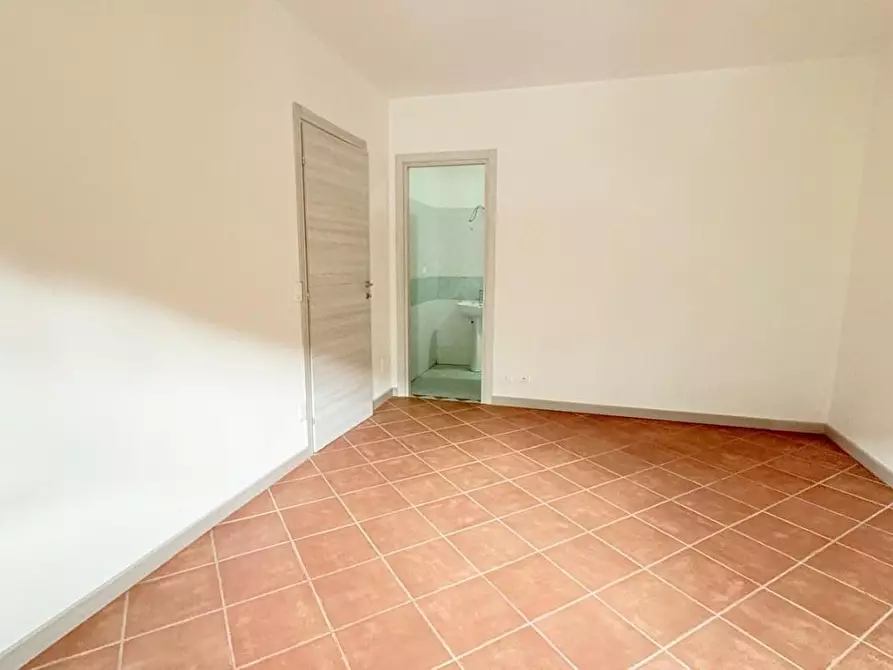 Immagine 16 di Terratetto in vendita  a Lucca