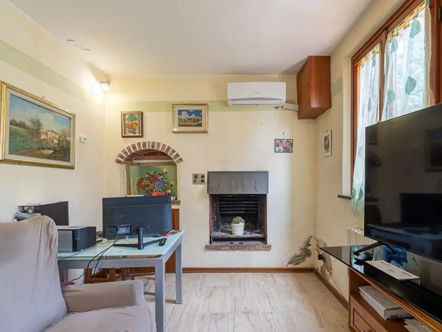 Immagine 5 di Casa indipendente in vendita  a Casciana Terme Lari