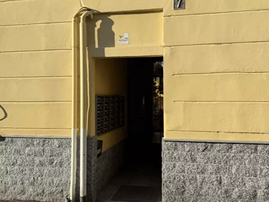 Immagine 3 di Appartamento in vendita  a Milano