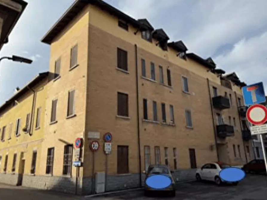Immagine 11 di Appartamento in vendita  a Milano