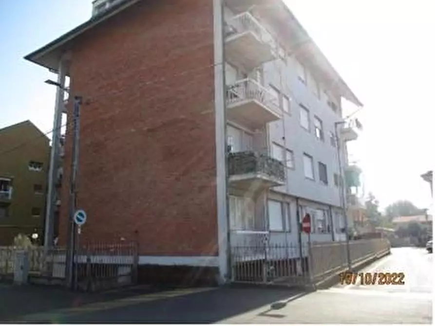 Immagine 2 di Appartamento in vendita  a Limbiate