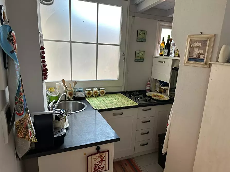 Immagine 8 di Appartamento in vendita  a Lerici