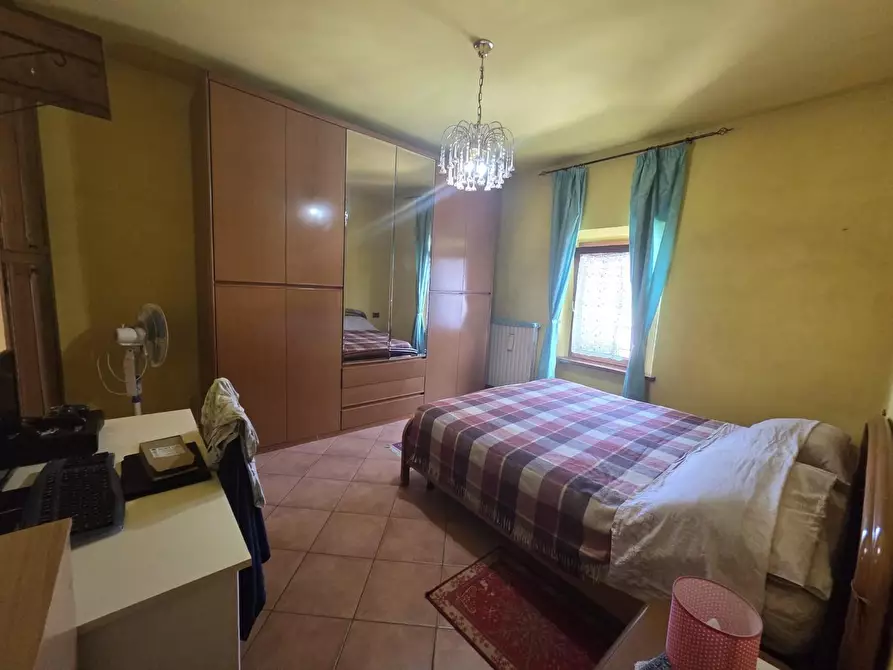 Immagine 6 di Casa colonica in vendita  a Montecarlo