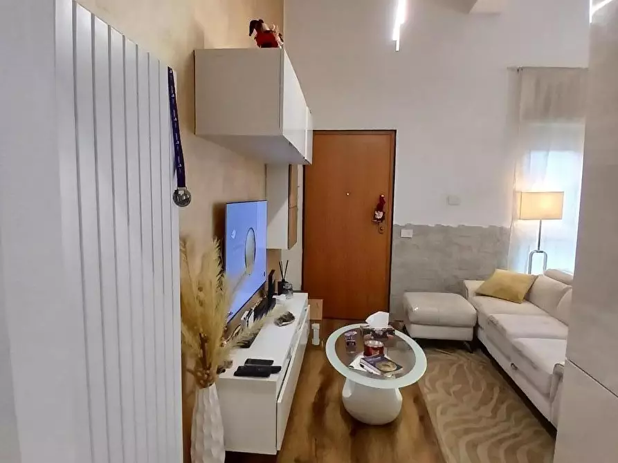 Immagine 12 di Terratetto in vendita  a Livorno