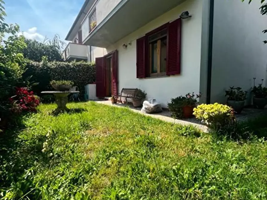 Immagine 5 di Casa bifamiliare in vendita  a Vicopisano