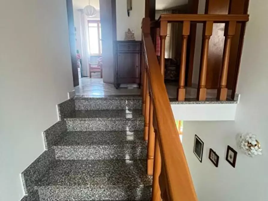 Immagine 20 di Casa bifamiliare in vendita  a Vicopisano