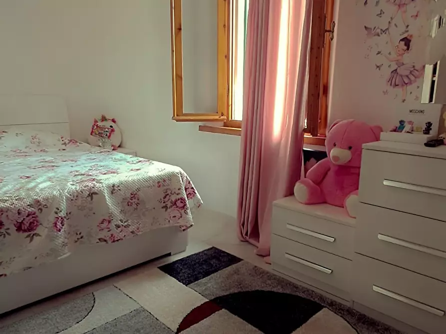 Immagine 12 di Mansarda in vendita  a Cascina
