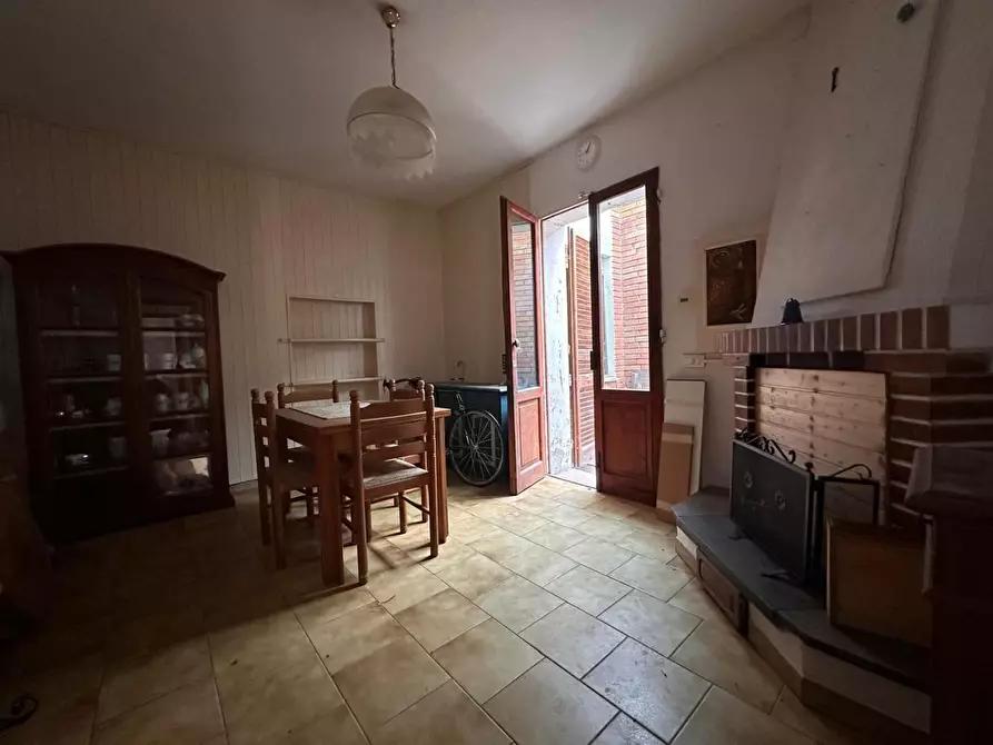Immagine 9 di Casa semindipendente in vendita  a Cascina