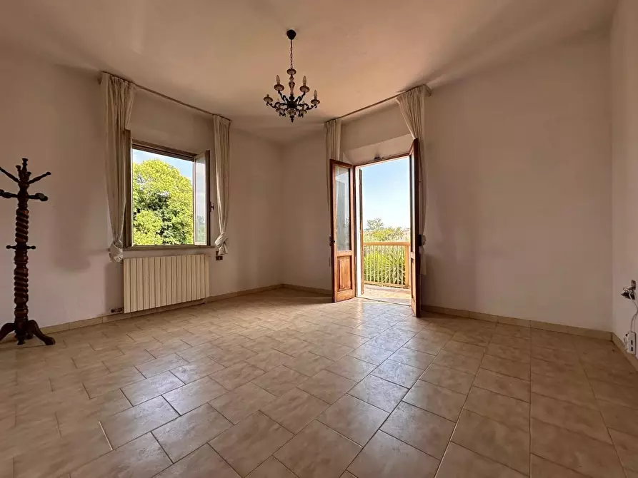 Immagine 16 di Casa semindipendente in vendita  a Cascina