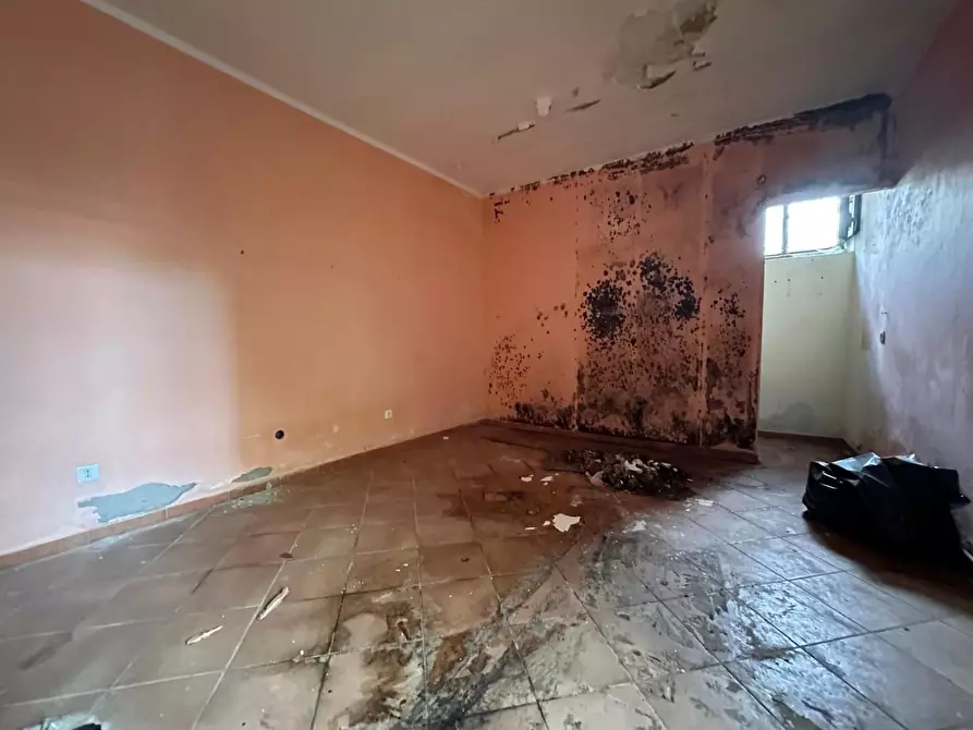 Immagine 50 di Casa semindipendente in vendita  a Cascina