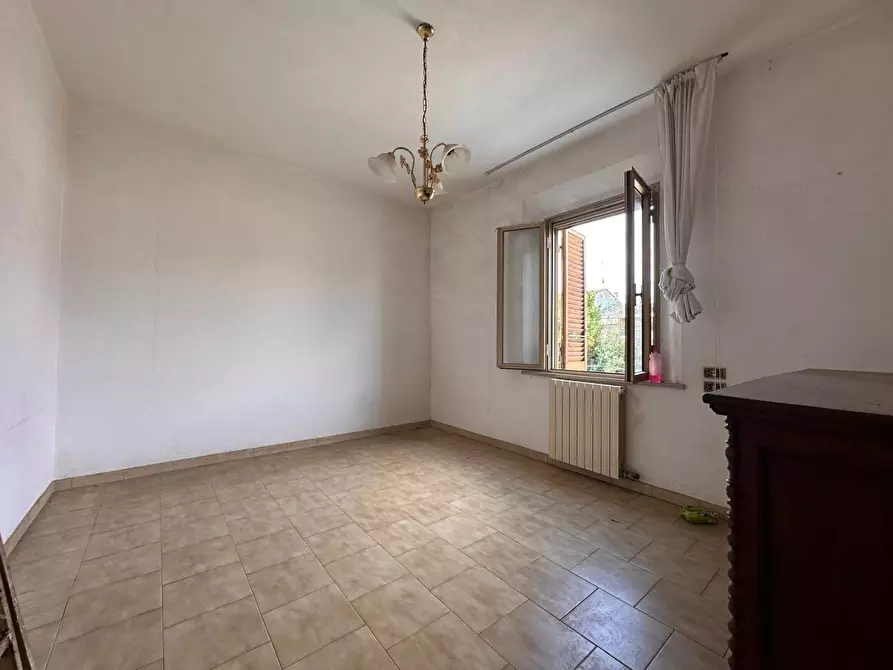 Immagine 17 di Casa semindipendente in vendita  a Cascina