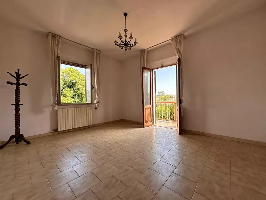 Immagine 15 di Casa semindipendente in vendita  a Cascina