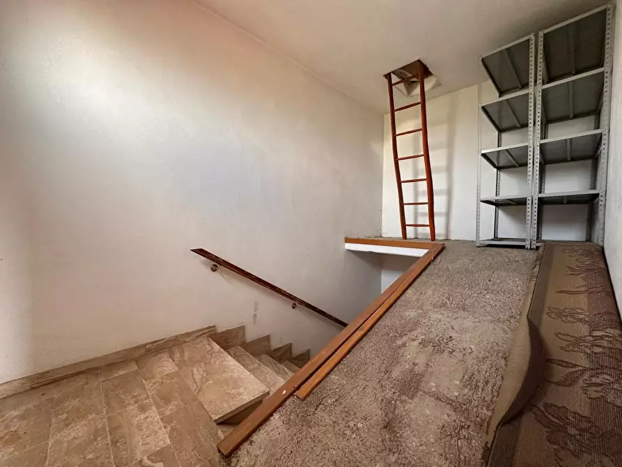 Immagine 34 di Casa semindipendente in vendita  a Cascina
