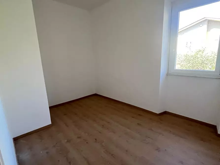 Immagine 1 di Appartamento in vendita  a Sarzana