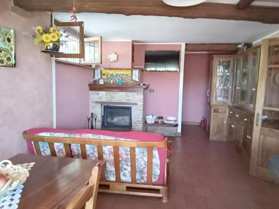 Immagine 25 di Villa in vendita  a Massarosa