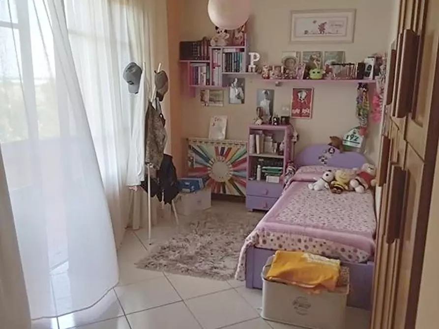 Immagine 31 di Villa in vendita  a Massarosa