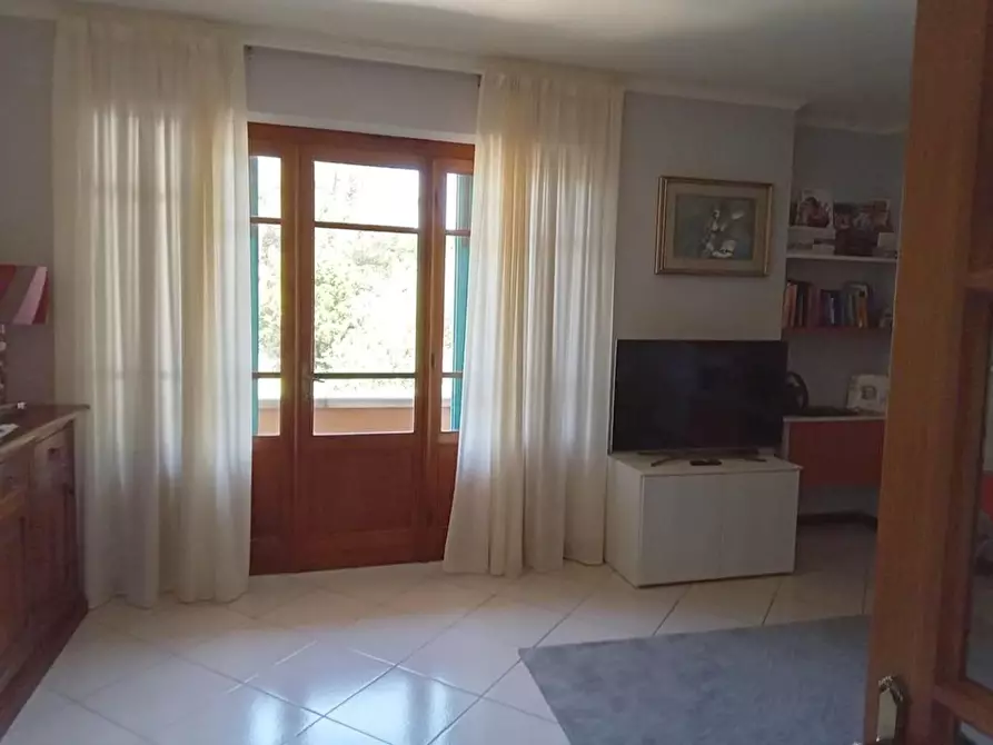 Immagine 35 di Villa in vendita  a Massarosa