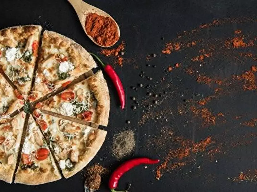 Immagine 10 di Bar / Ristorante in vendita  a Pisa