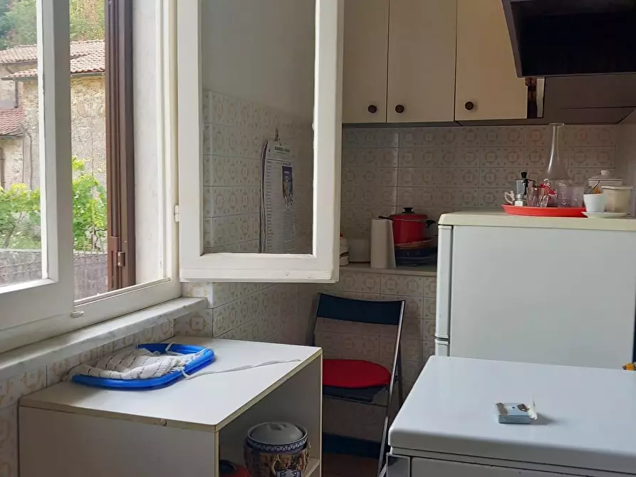 Immagine 15 di Porzione di casa in vendita  a Carrara