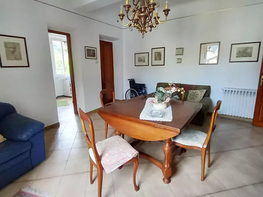 Immagine 13 di Porzione di casa in vendita  a Carrara