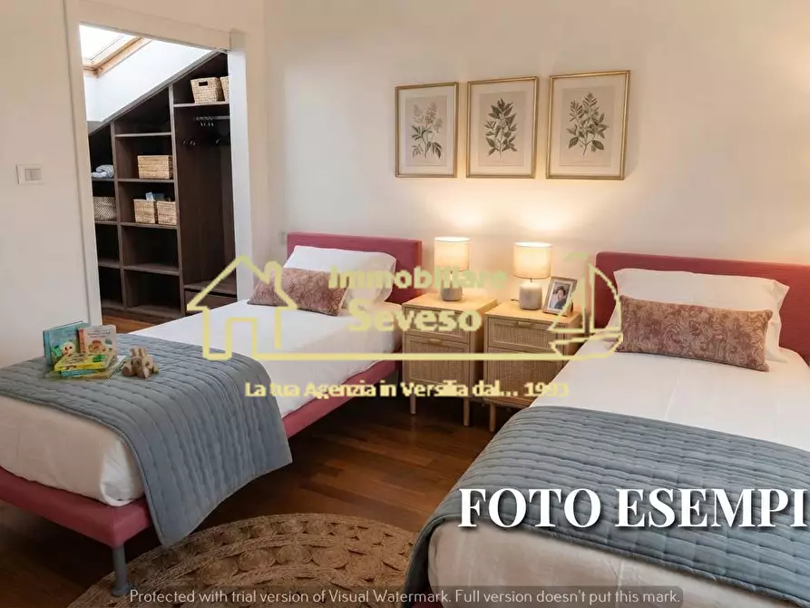 Immagine 18 di Mansarda in vendita  a Pietrasanta
