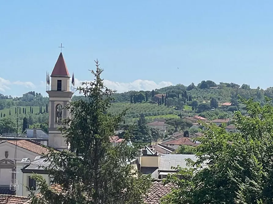 Immagine 10 di Appartamento in vendita  a Fucecchio
