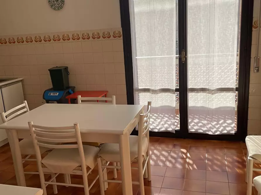 Immagine 13 di Appartamento in vendita  a Carrara