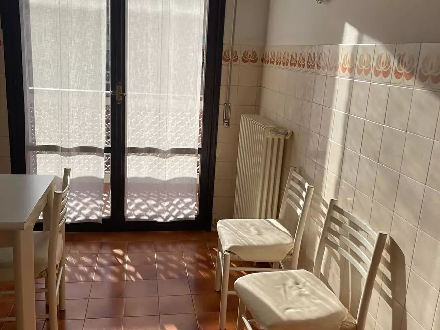 Immagine 12 di Appartamento in vendita  a Carrara