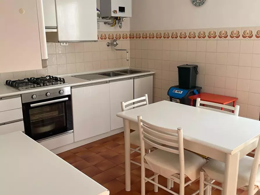 Immagine 14 di Appartamento in vendita  a Carrara