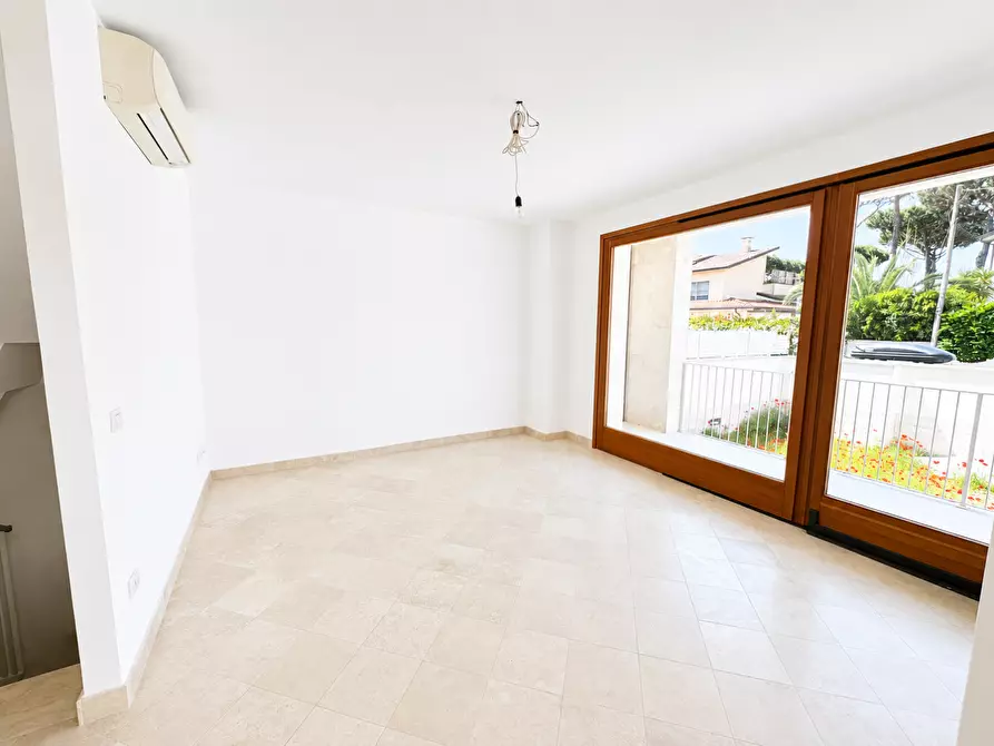 Immagine 7 di Villetta a schiera in vendita  a Camaiore