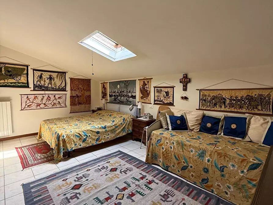 Immagine 15 di Appartamento in vendita  a Rosignano Marittimo